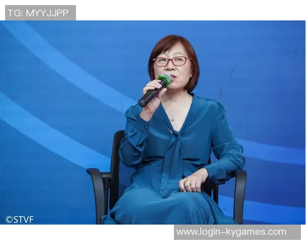 张娜专访回顾S15LOL比分与CSGO职业生涯的精彩历程与成长故事